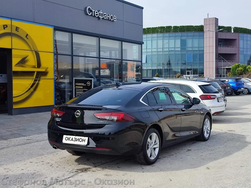 Opel Insignia B Innovation 2.0 CDTI (170hp) AT8, снимка 8 - Автомобили и джипове - 52146675