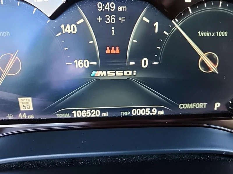 BMW 550 M550XI / DISTRONIC / 360 / HEADUP / HARMAN, снимка 10 - Автомобили и джипове - 52579831