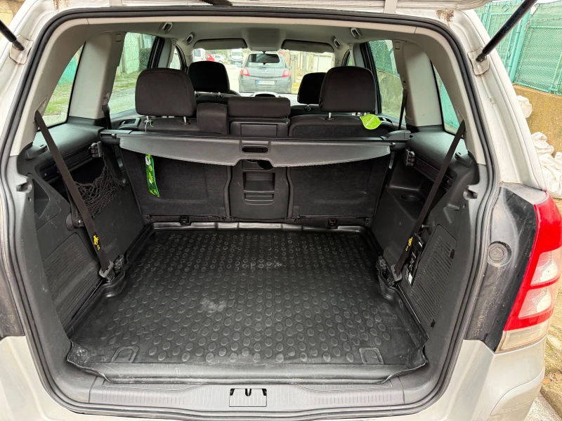 Opel Zafira, снимка 6 - Автомобили и джипове - 53078754