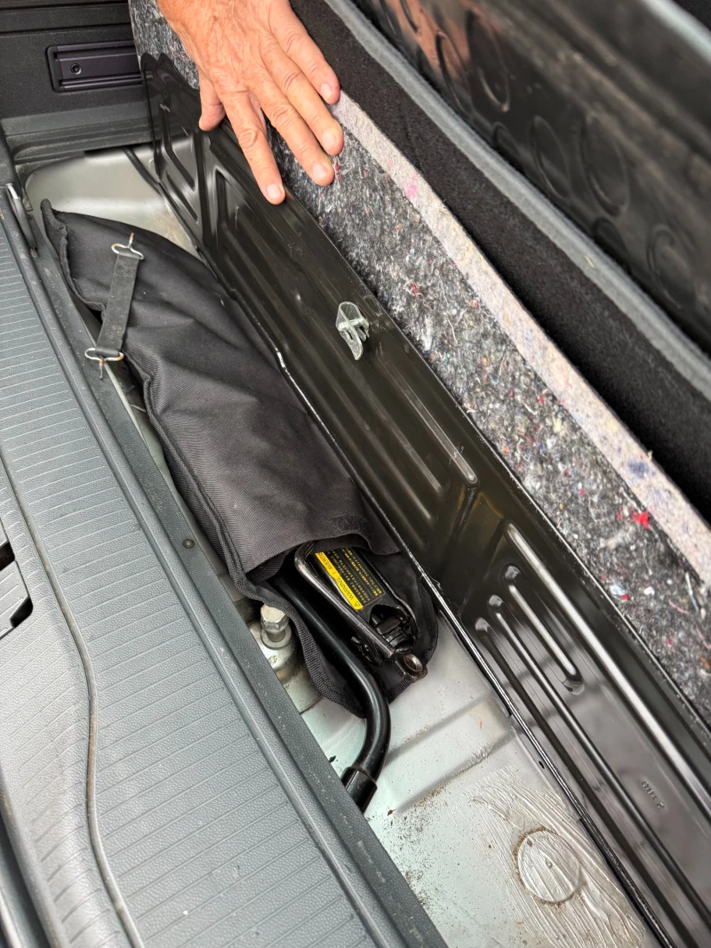 Opel Zafira, снимка 10 - Автомобили и джипове - 53078754