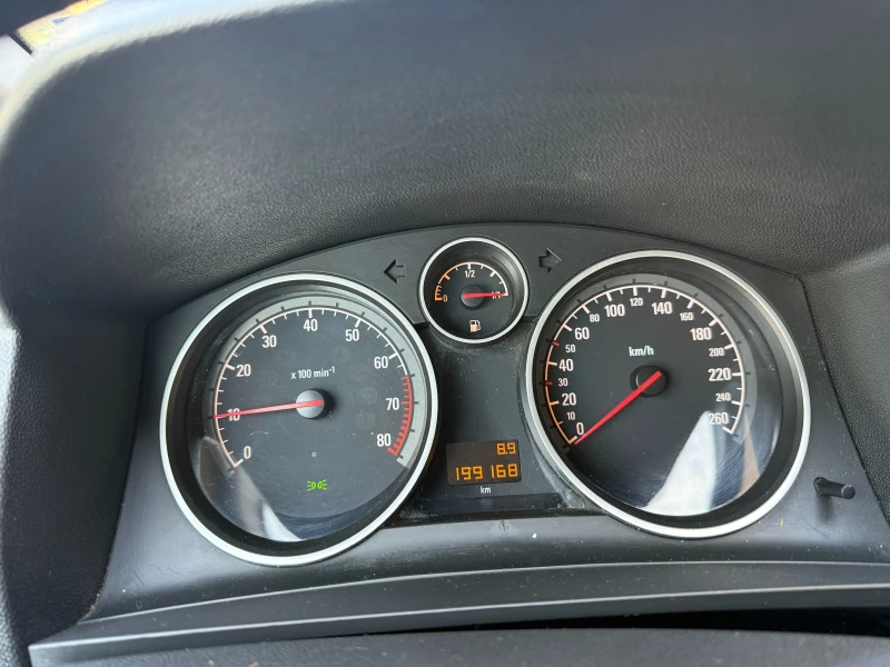 Opel Zafira, снимка 4 - Автомобили и джипове - 53078754