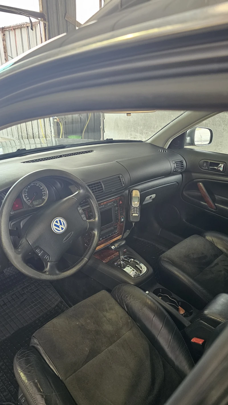 VW Passat, снимка 7 - Автомобили и джипове - 53586150