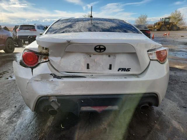 Toyota Scion 2.0L 4 Rear-wheel drive, снимка 8 - Автомобили и джипове - 53013828