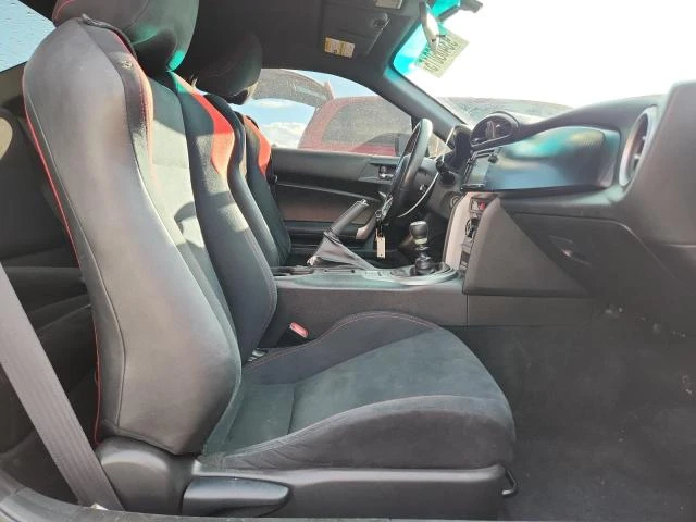 Toyota Scion 2.0L 4 Rear-wheel drive, снимка 12 - Автомобили и джипове - 53013828