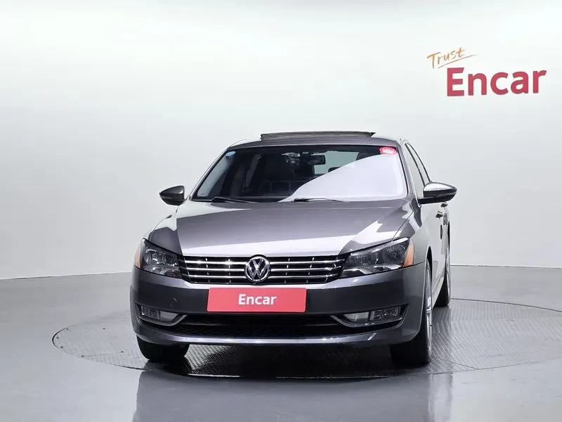 VW Passat 2.0 TDI, снимка 3 - Автомобили и джипове - 54298609
