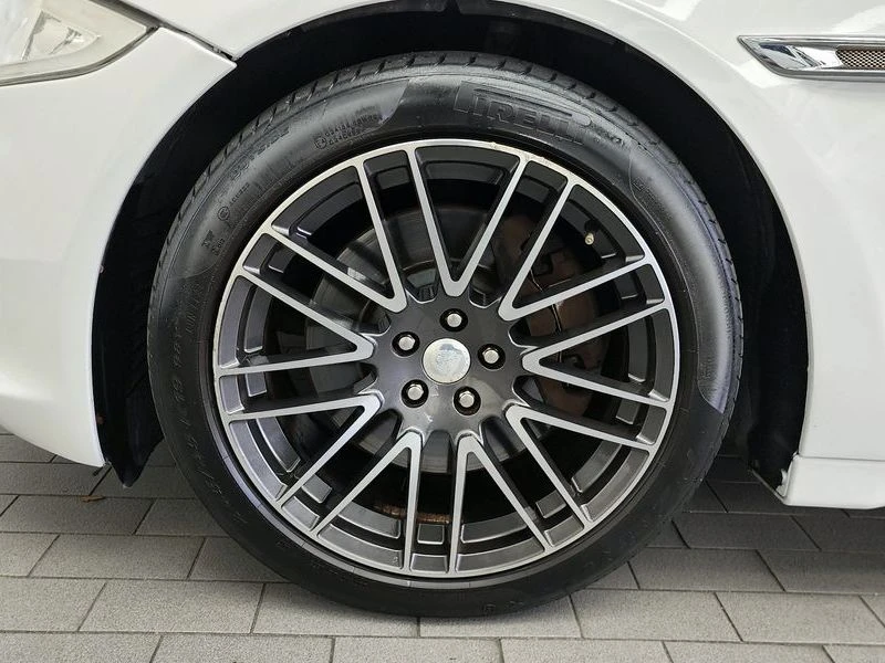 Jaguar Xj 3.0 Automatic, снимка 5 - Автомобили и джипове - 55926414