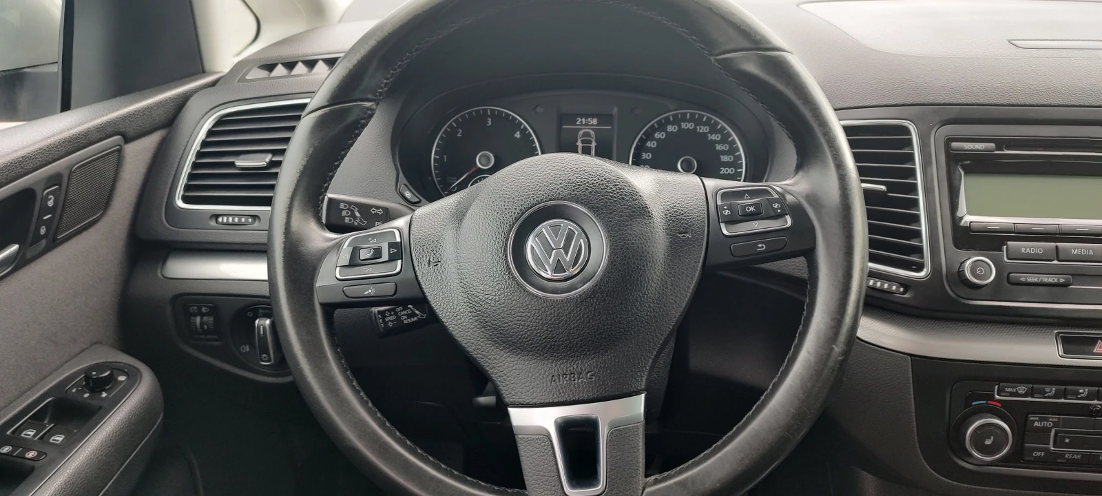 VW Sharan 2.0 DSG  | Mobile.bg — изображение 11