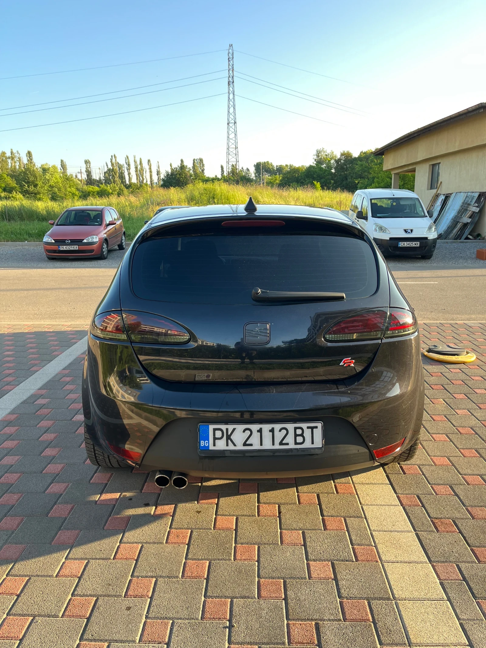 Seat Leon Seat Leon 2.0 FR - изображение 3