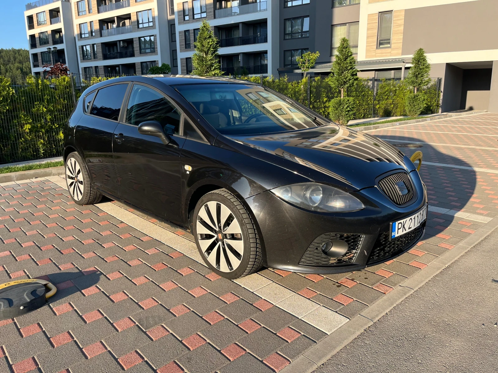 Seat Leon Seat Leon 2.0 FR - изображение 6