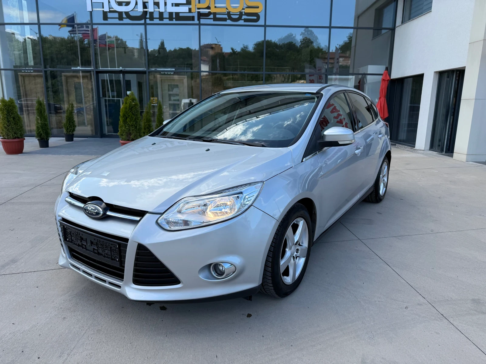 Ford Focus TITANIUM/Keyless/NAVI - изображение 2