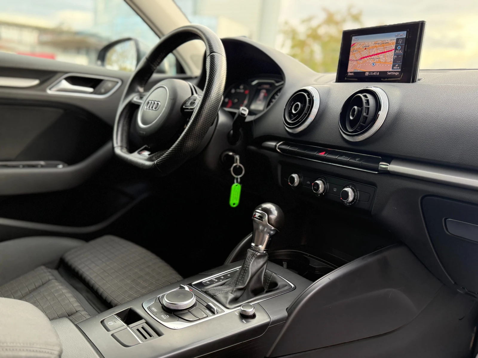 Audi A3 6  /1.6TDI 105.. S Line/ | Mobile.bg   14