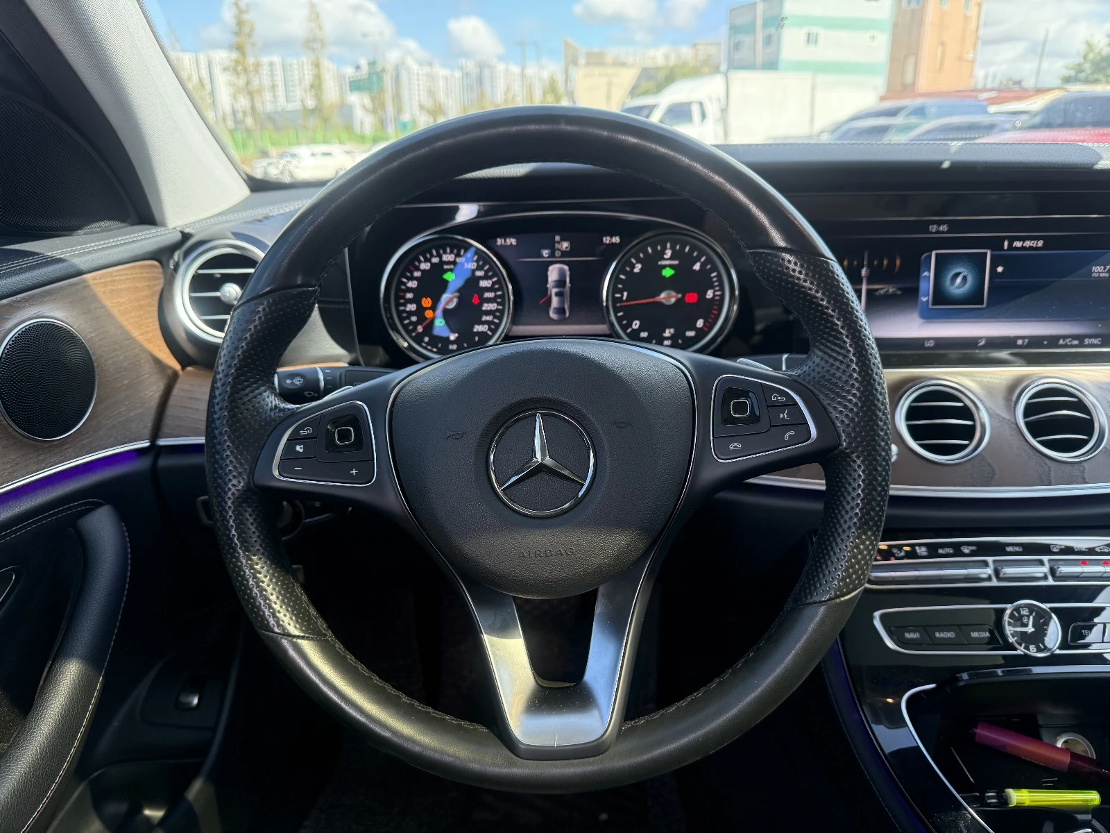 Mercedes-Benz E 220 Exclusive 9G Tronic   -    | Mobile.bg   14