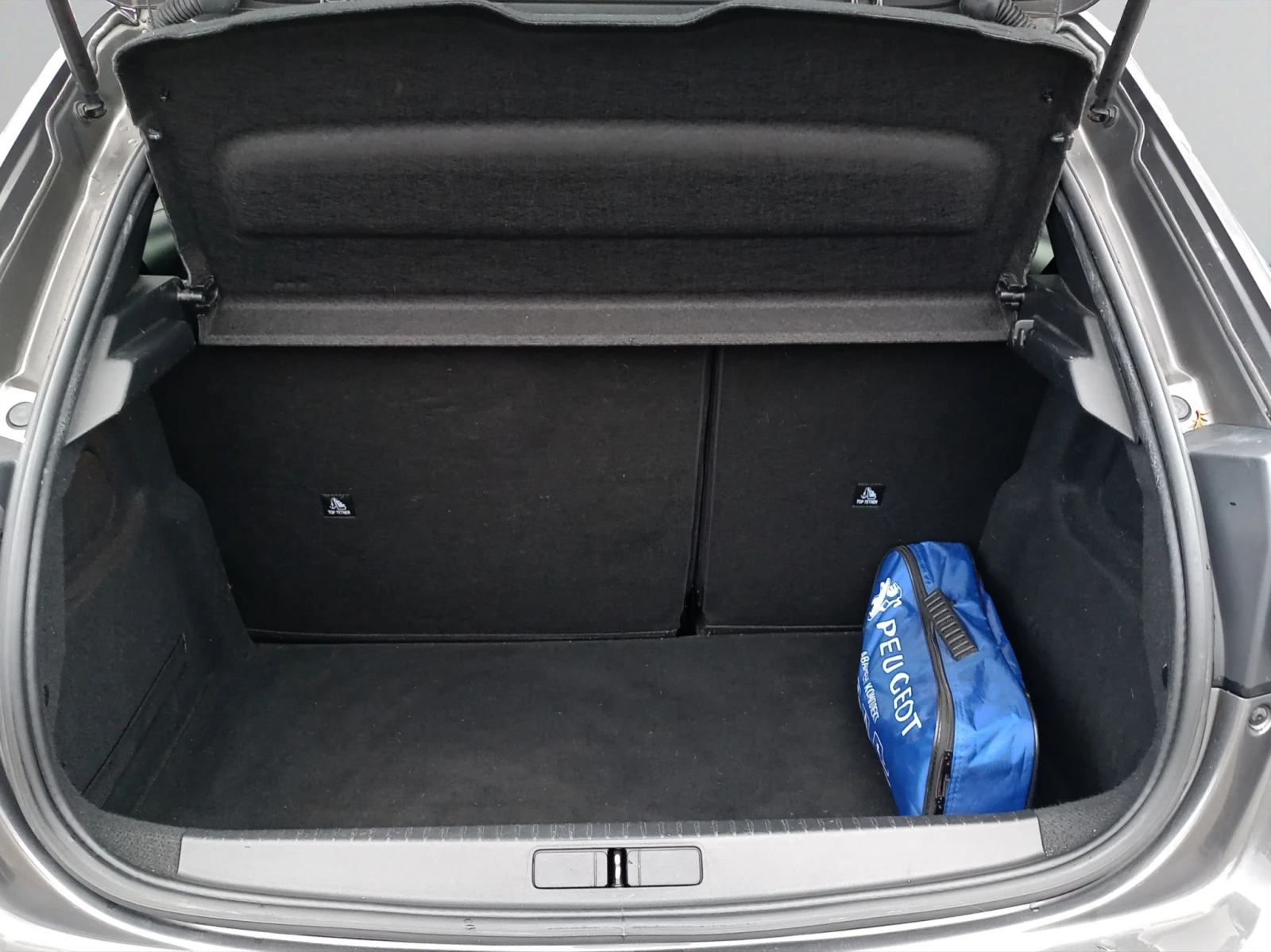 Peugeot 208 NEW ALLURE 1.2 PureTech 130 EAT8 EURO 6 - изображение 8