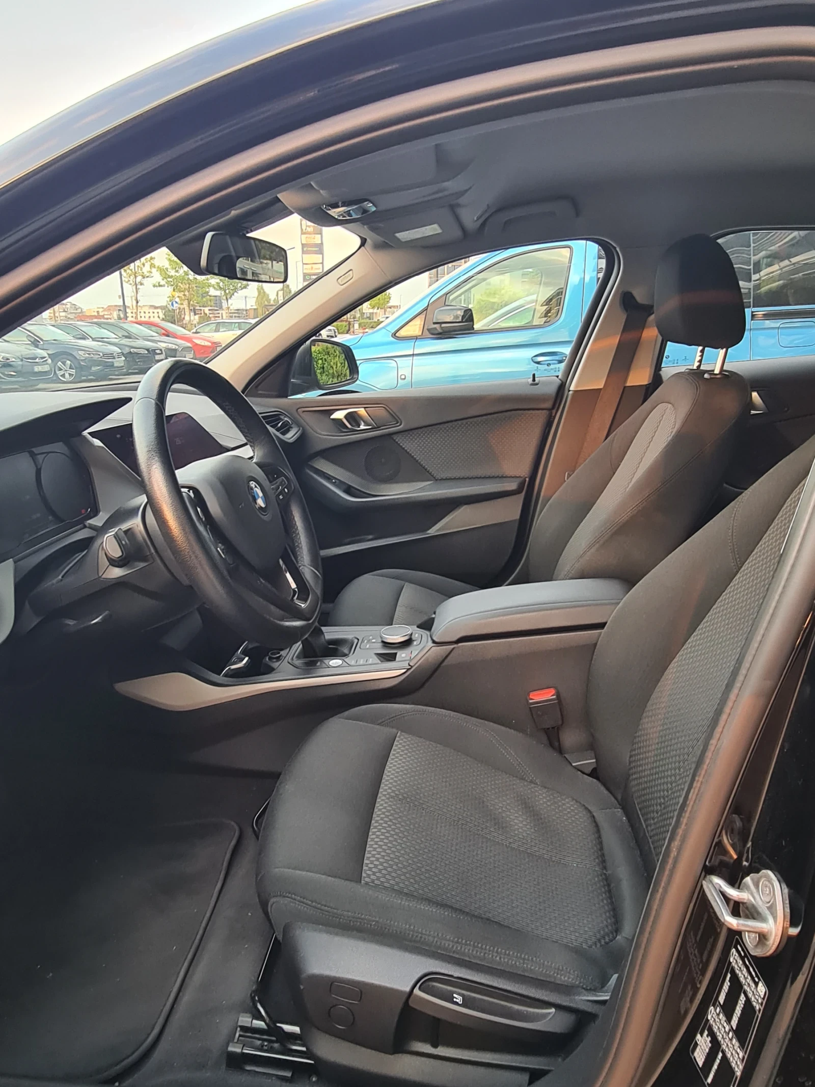 BMW 116 I, в лизинг, гаранция Декра до Юли 2027 - изображение 10