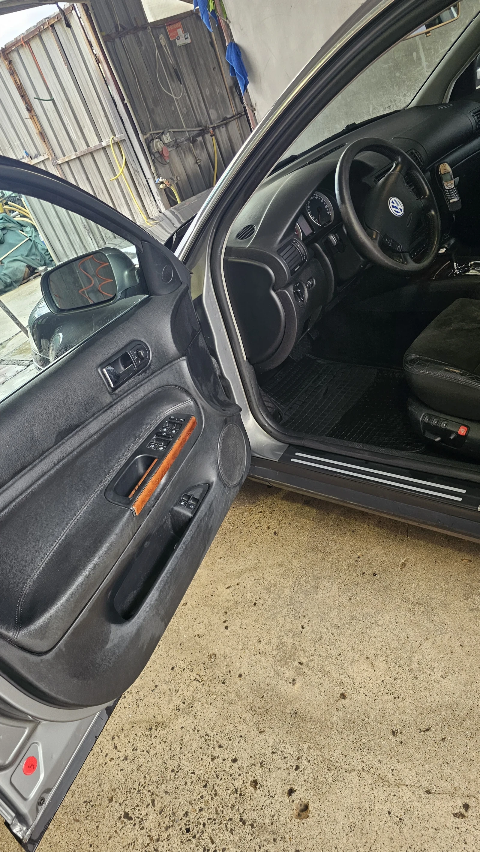 VW Passat, снимка 8 - Автомобили и джипове - 53586150