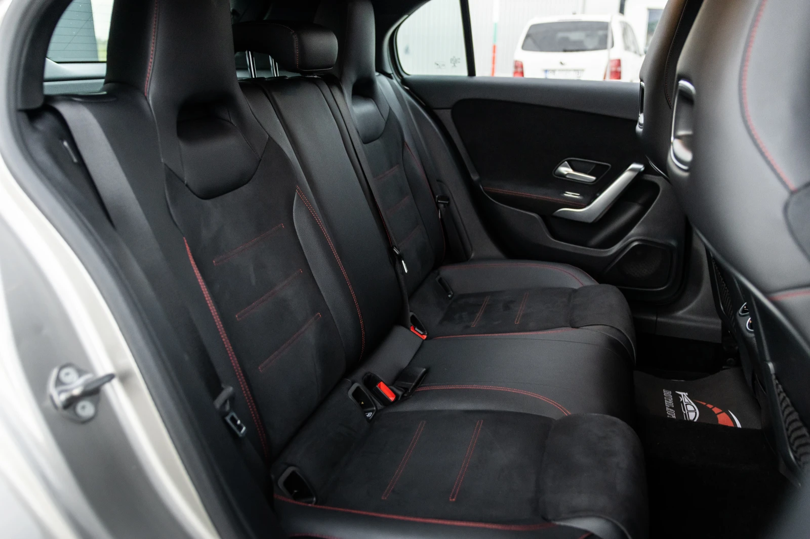 Mercedes-Benz A 220 ::4 MATIC::AMG line::1 ���������� | Mobile.bg � ����������� 14