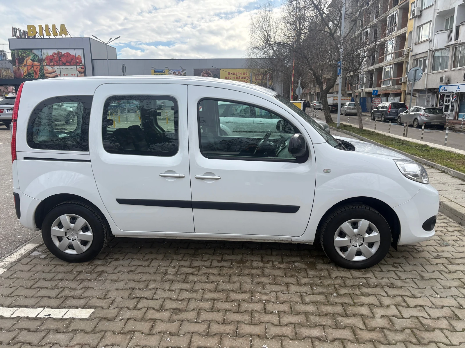 Renault Kangoo Passenger, снимка 3 - Автомобили и джипове - 53609723