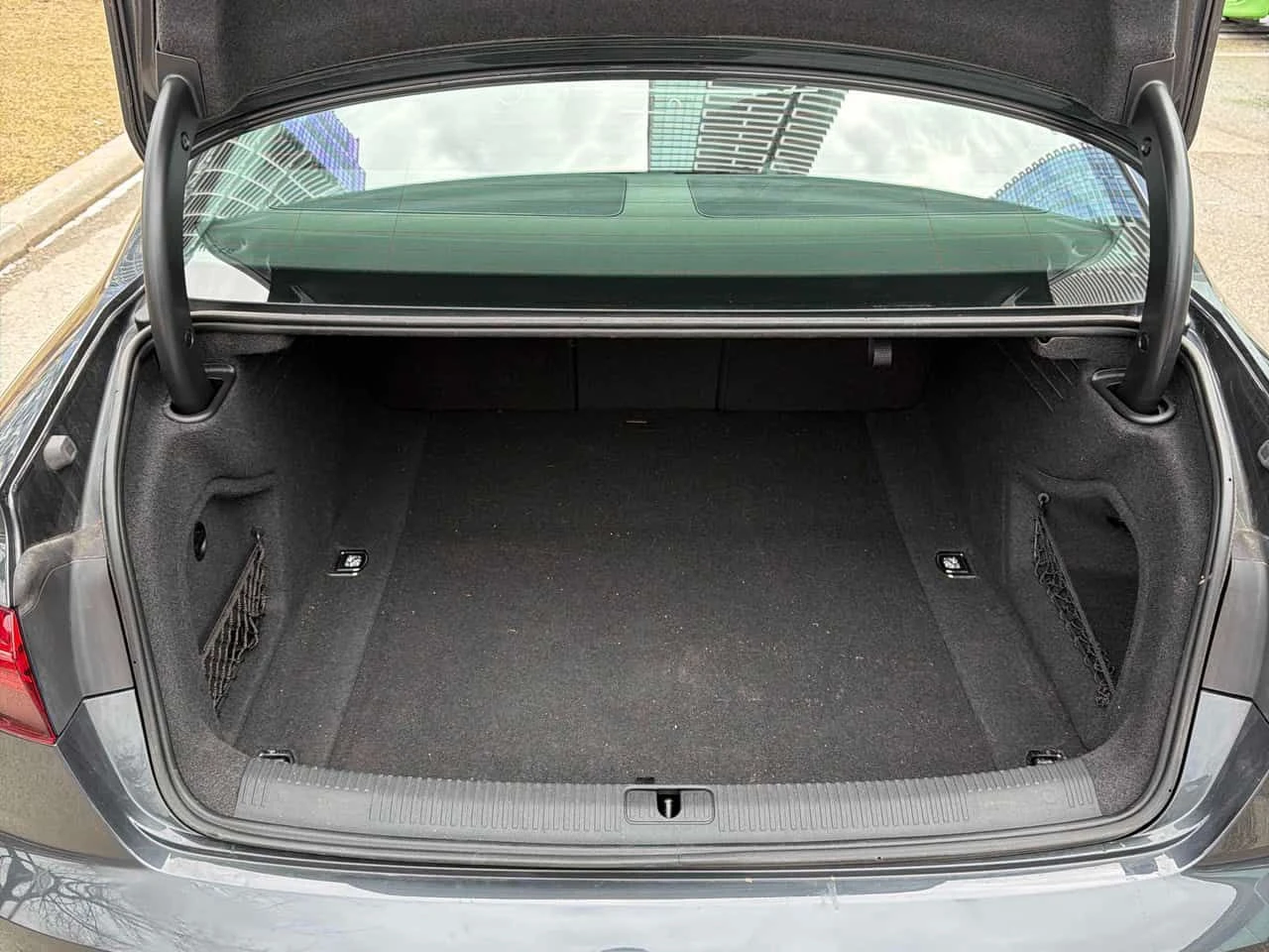 Audi A4 * Komfort * CARFAX * ЦЕНА ДО БГ, снимка 11 - Автомобили и джипове - 53916607