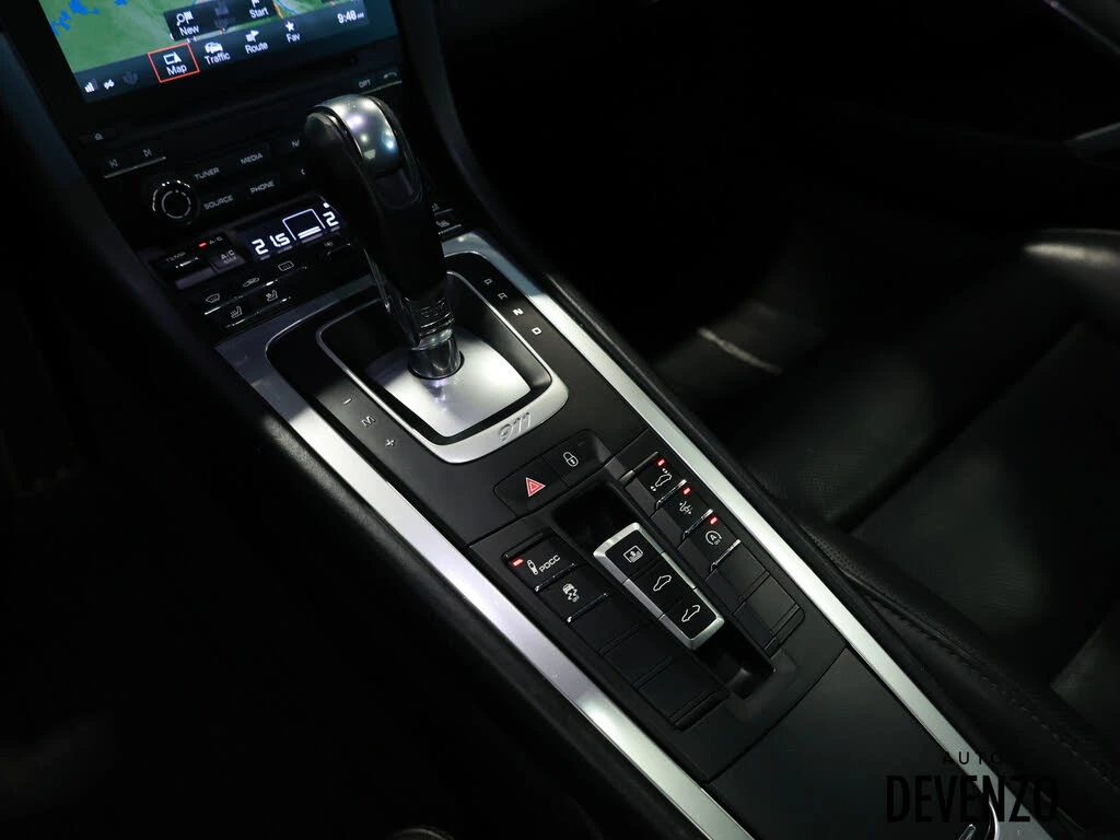 Porsche 911 Turbo Coupe AWD * PDK * АвтоКредит * (Цена до БГ), снимка 11 - Автомобили и джипове - 53917060