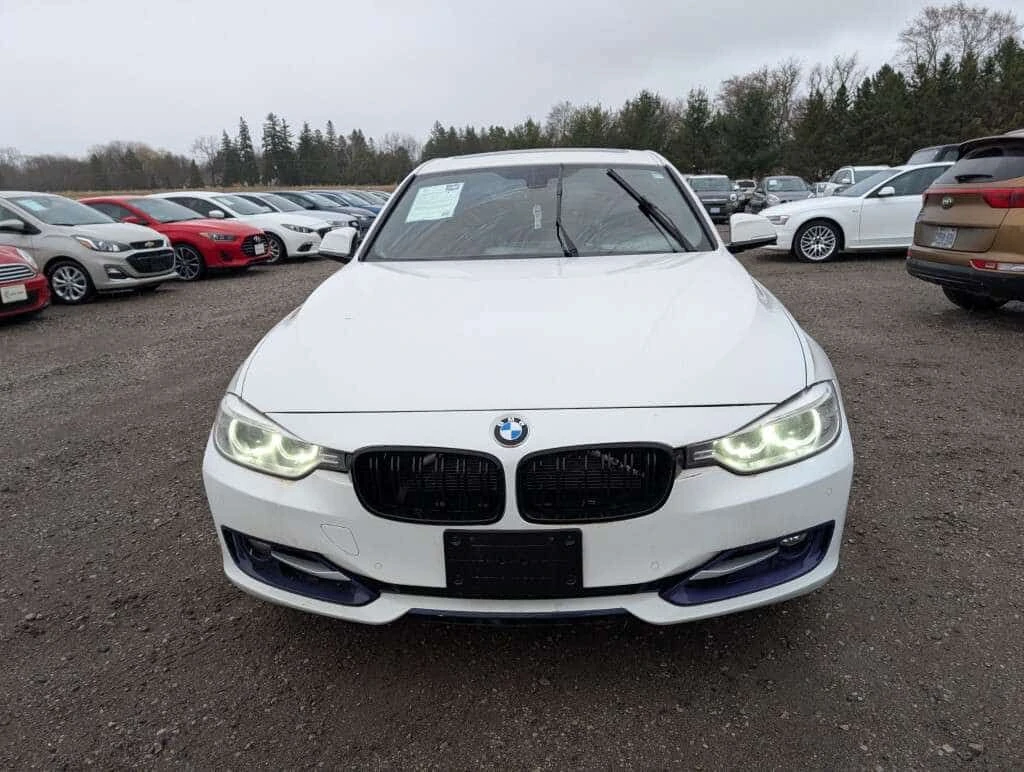BMW 335 * xDrive * CARFAX * ���� �� �� | Mobile.bg � ����������� 3