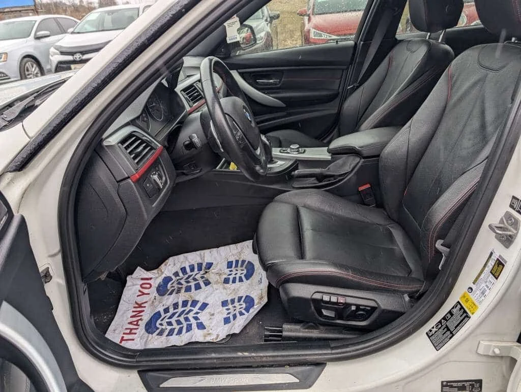 BMW 335 * xDrive * CARFAX * ���� �� �� | Mobile.bg � ����������� 15