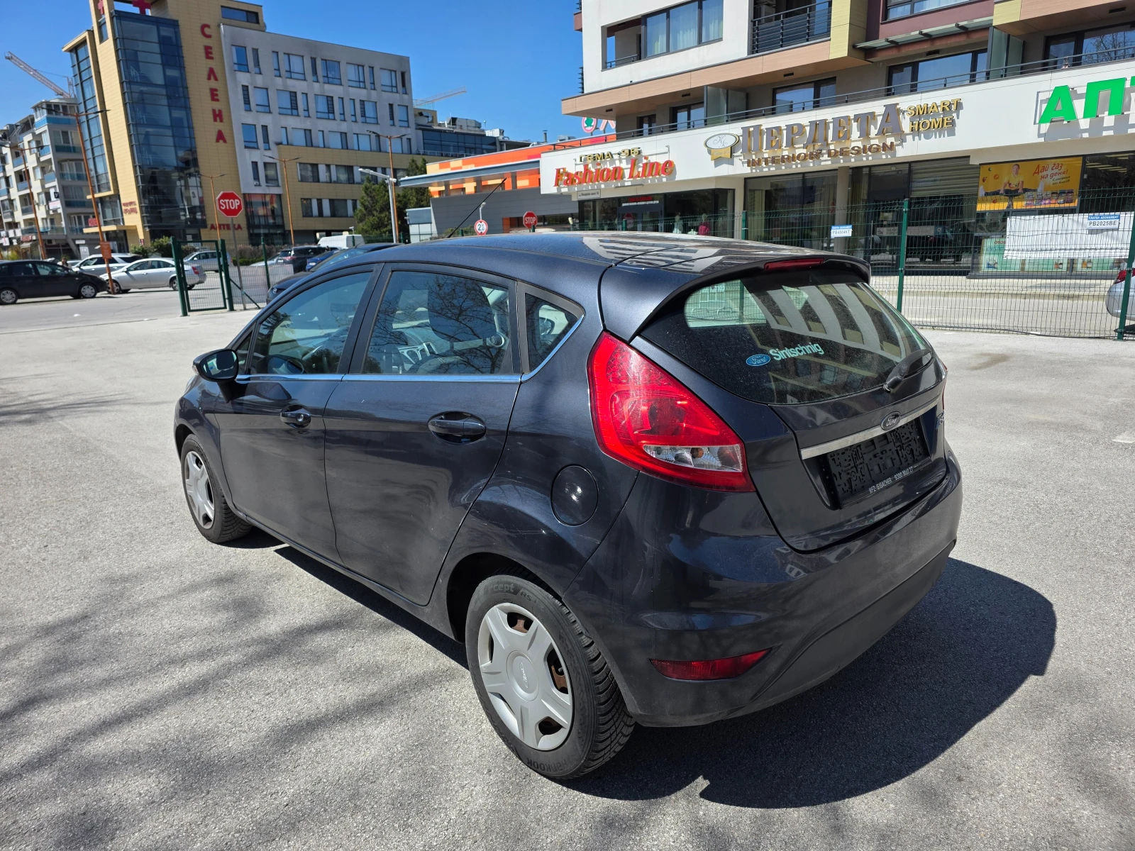 Ford Fiesta 1.25, снимка 4 - Автомобили и джипове - 54518676