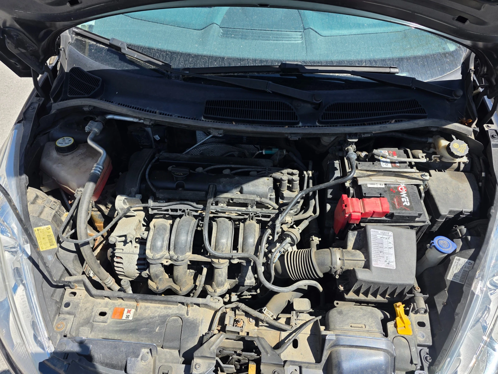 Ford Fiesta 1.25, снимка 13 - Автомобили и джипове - 54518676