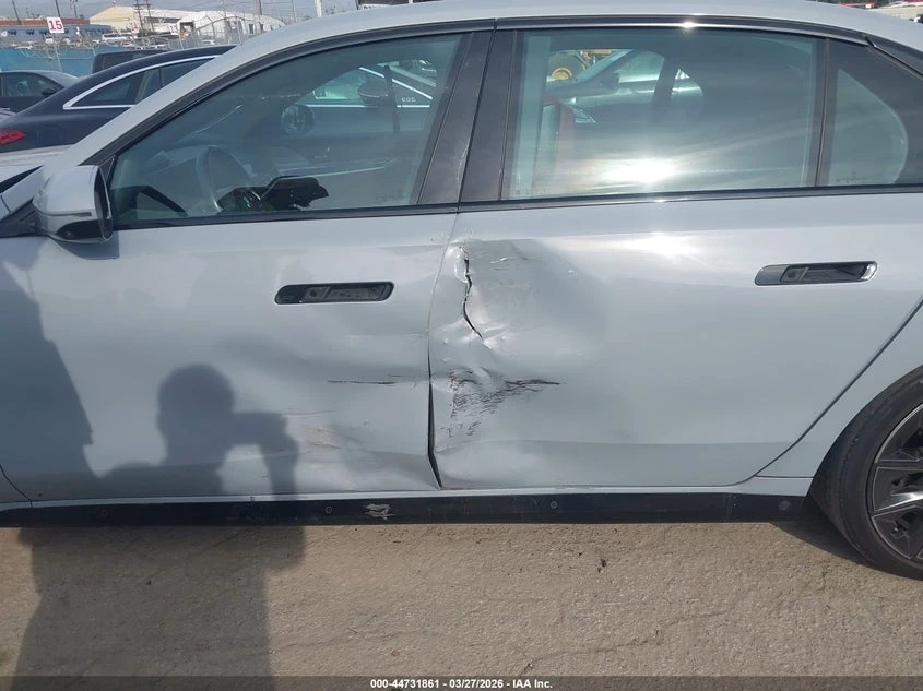 BMW 740 3.0l I, снимка 6 - Автомобили и джипове - 54574360
