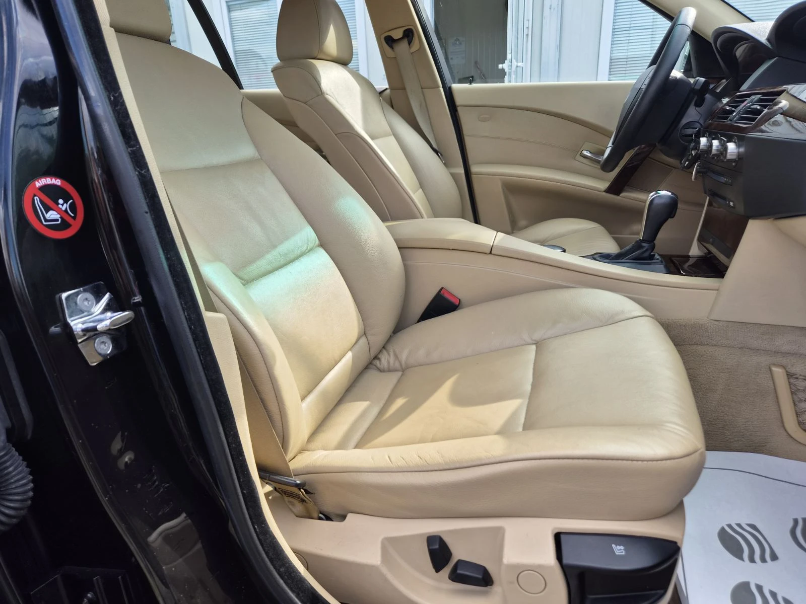 BMW 520 D-163кс-AUTOMATIC, снимка 12 - Автомобили и джипове - 54918317