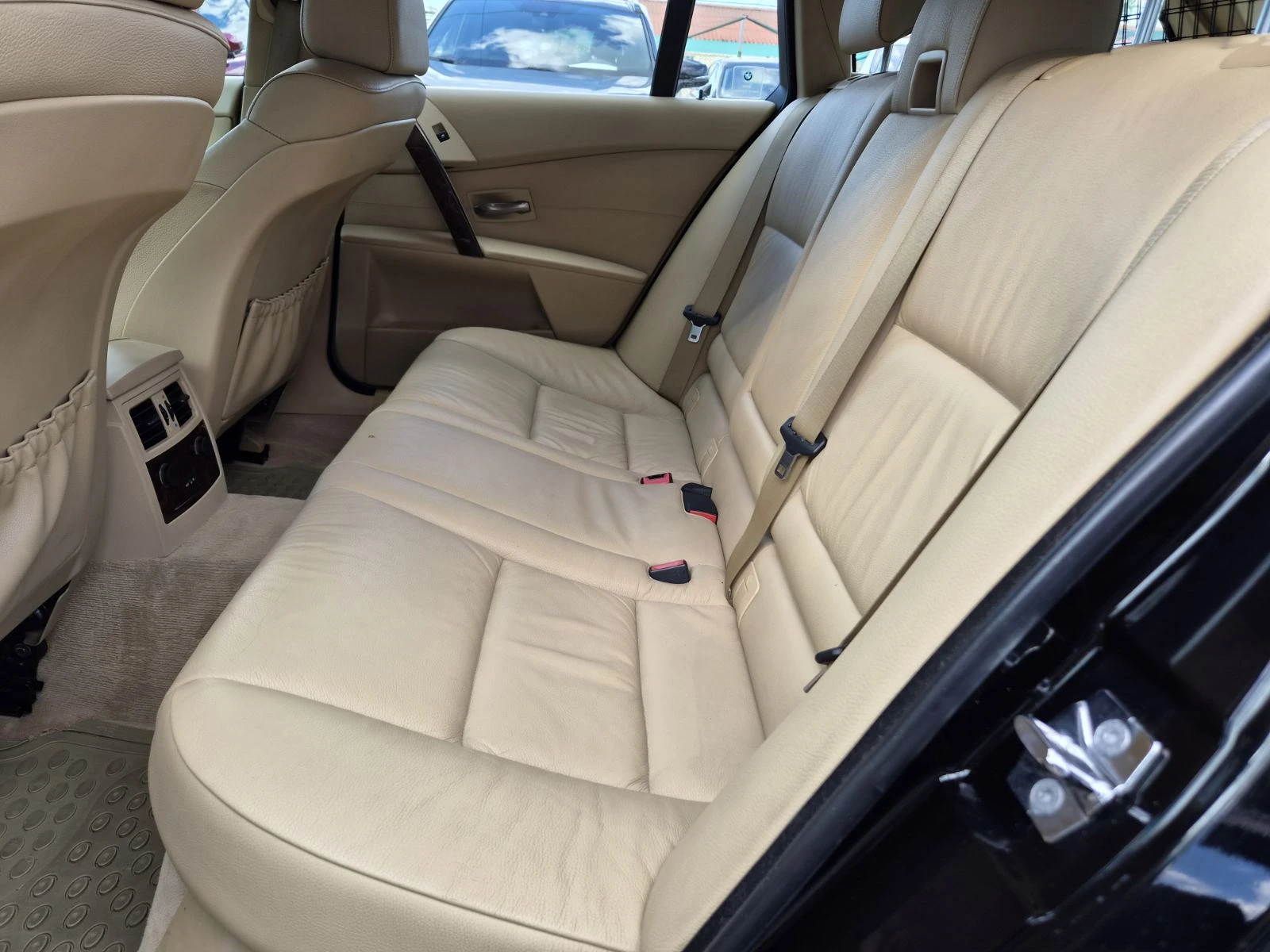 BMW 520 D-163кс-AUTOMATIC, снимка 13 - Автомобили и джипове - 54918317