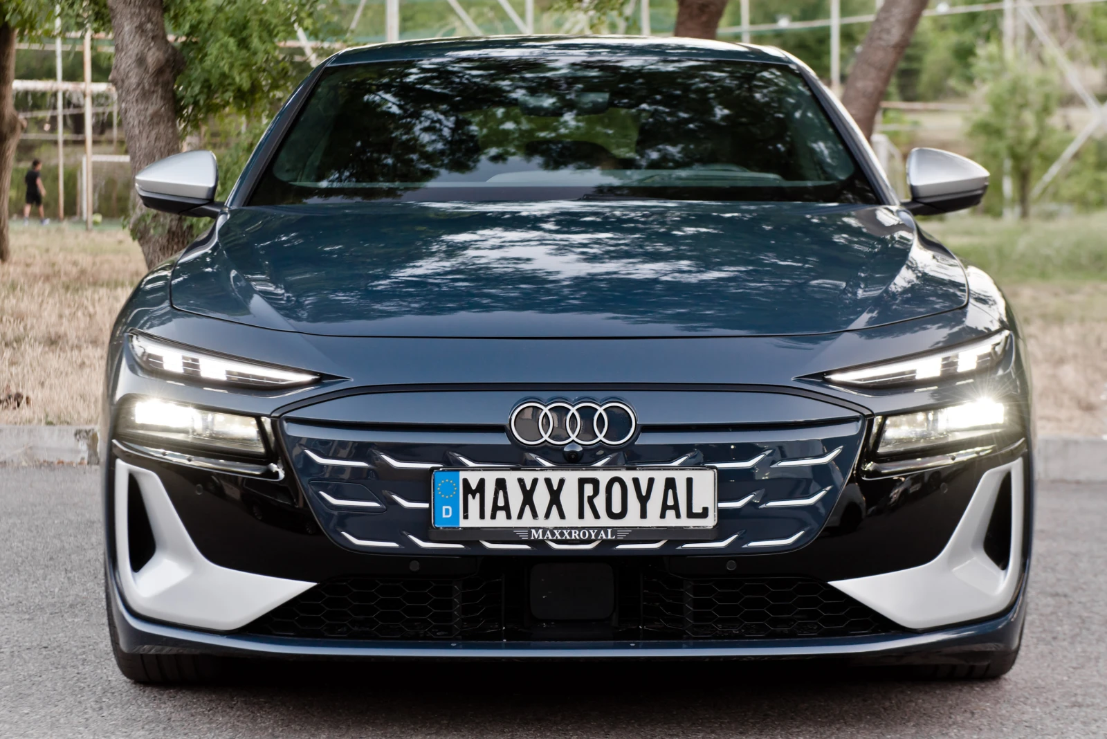 Audi S6 E-Tron * Наличен* , снимка 2 - Автомобили и джипове - 55483036