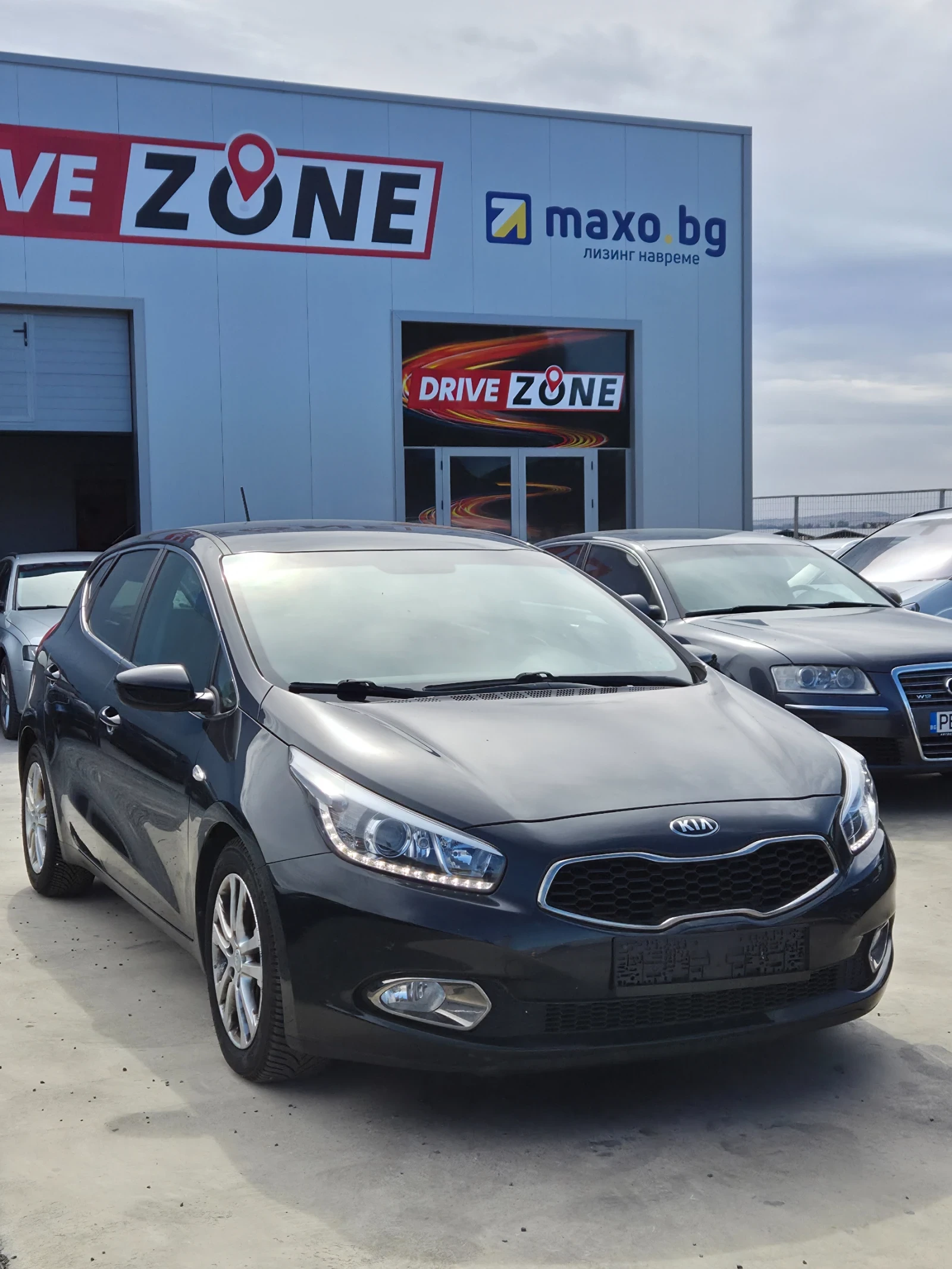 Kia Ceed CRDi HIGH TECH лизинг без първоначална вноска , снимка 2 - Автомобили и джипове - 56172788