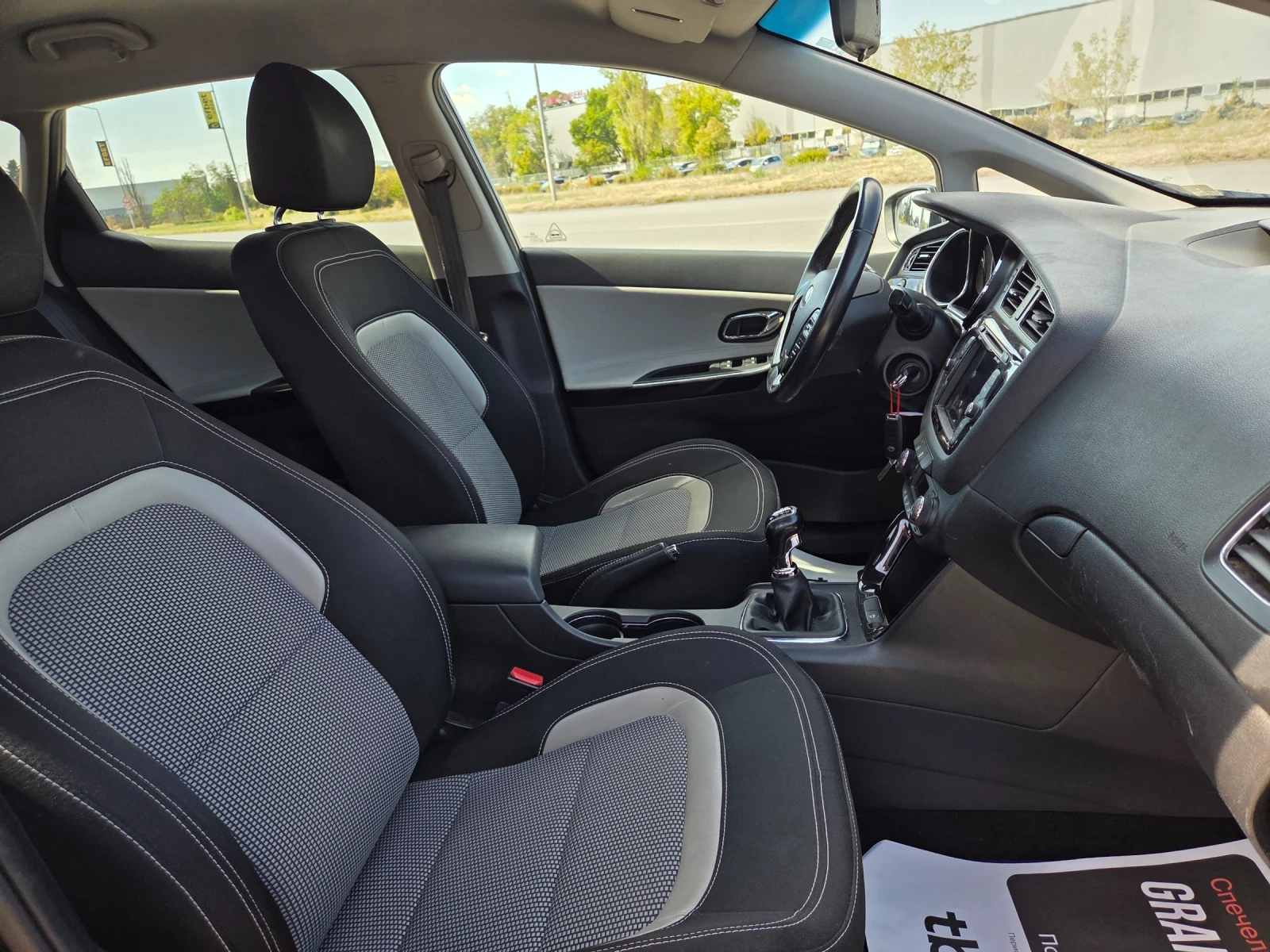 Kia Ceed CRDi HIGH TECH лизинг без първоначална вноска , снимка 15 - Автомобили и джипове - 56172788