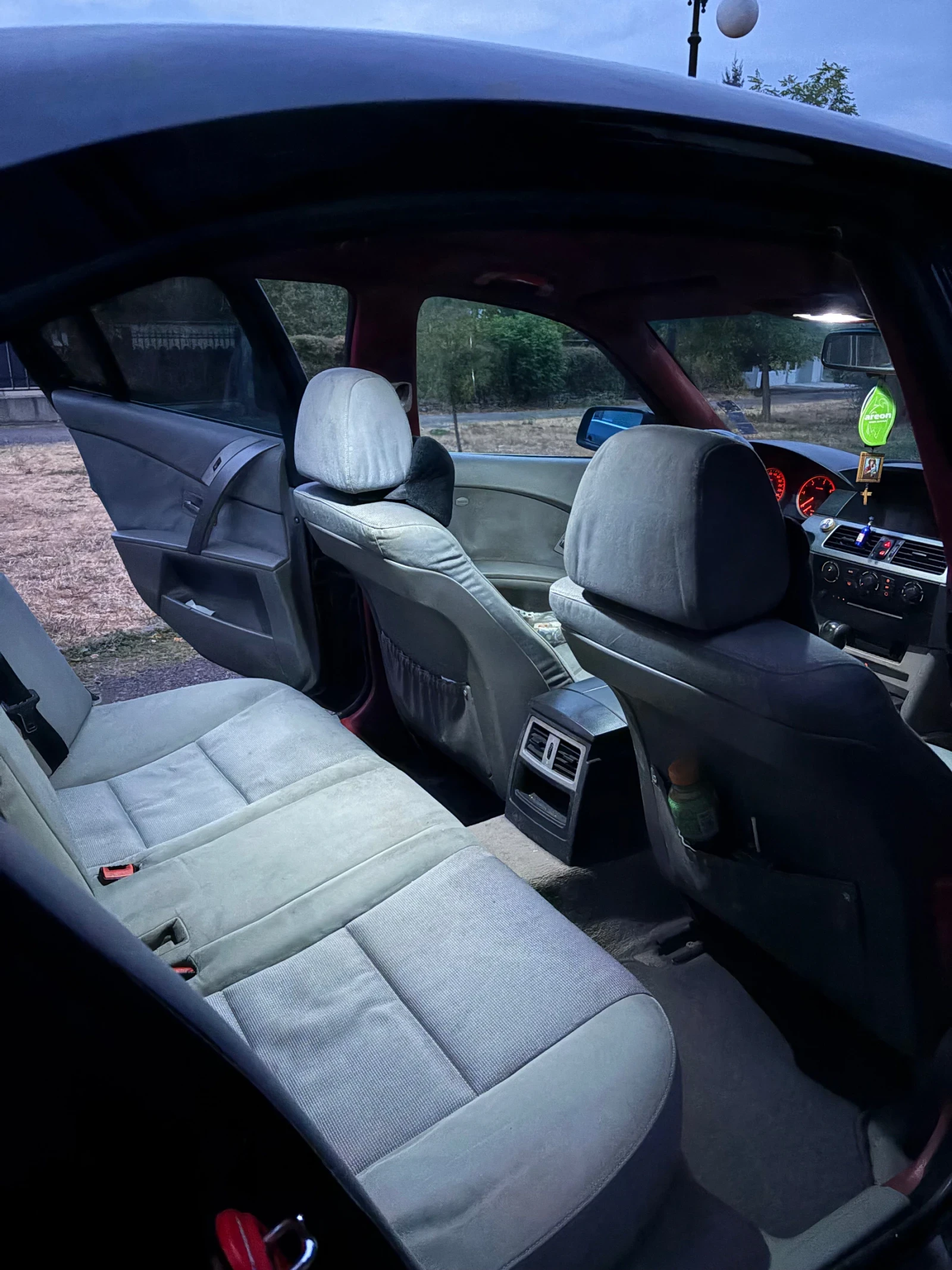BMW 530 3.0, снимка 10 - Автомобили и джипове - 56229632