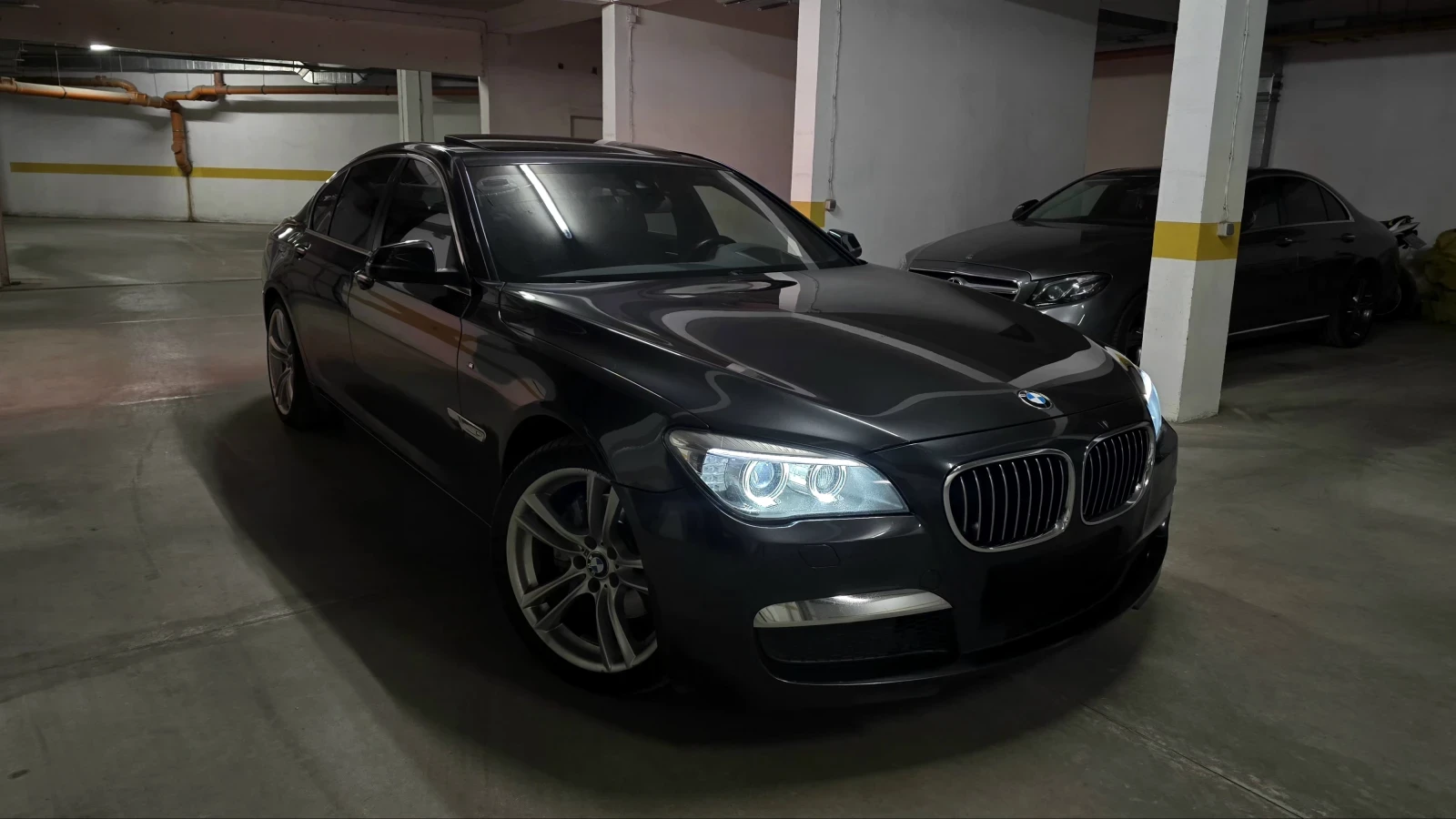BMW 740 M-Paket , снимка 2 - Автомобили и джипове - 56571722