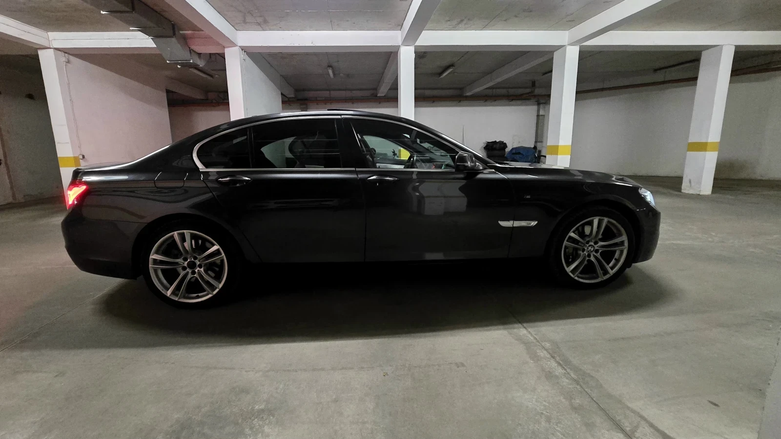 BMW 740 M-Paket , снимка 9 - Автомобили и джипове - 56571722