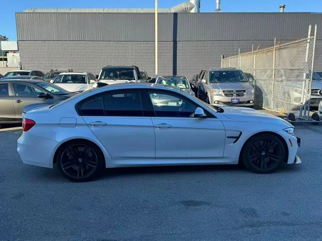 BMW M3, снимка 4 - Автомобили и джипове - 56697109