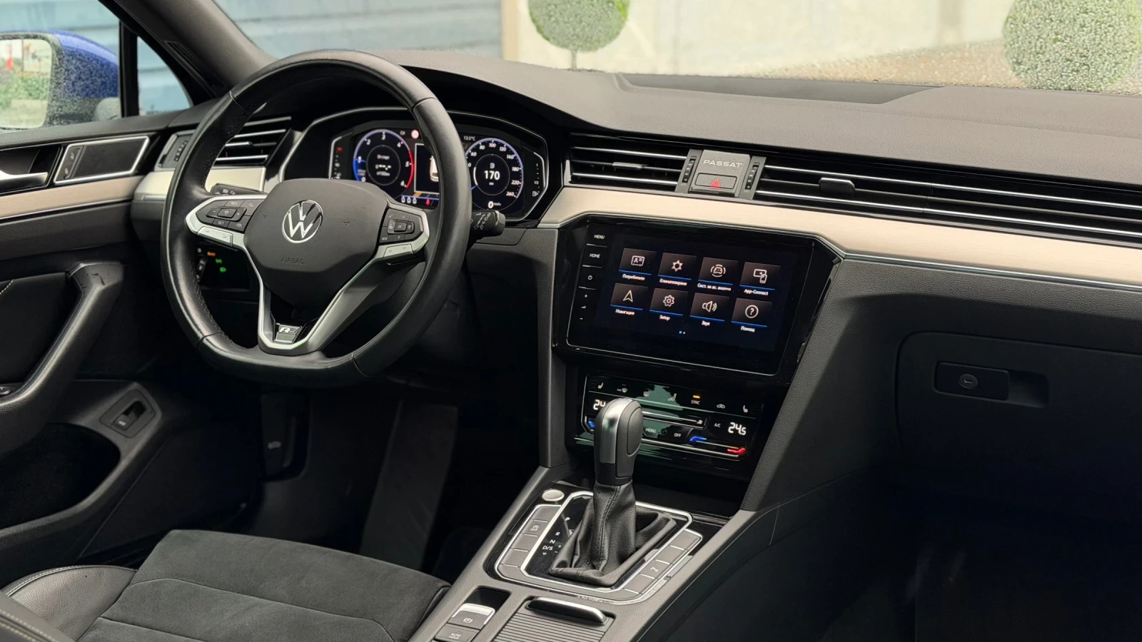 VW Passat R-LINE , снимка 9 - Автомобили и джипове - 56718054