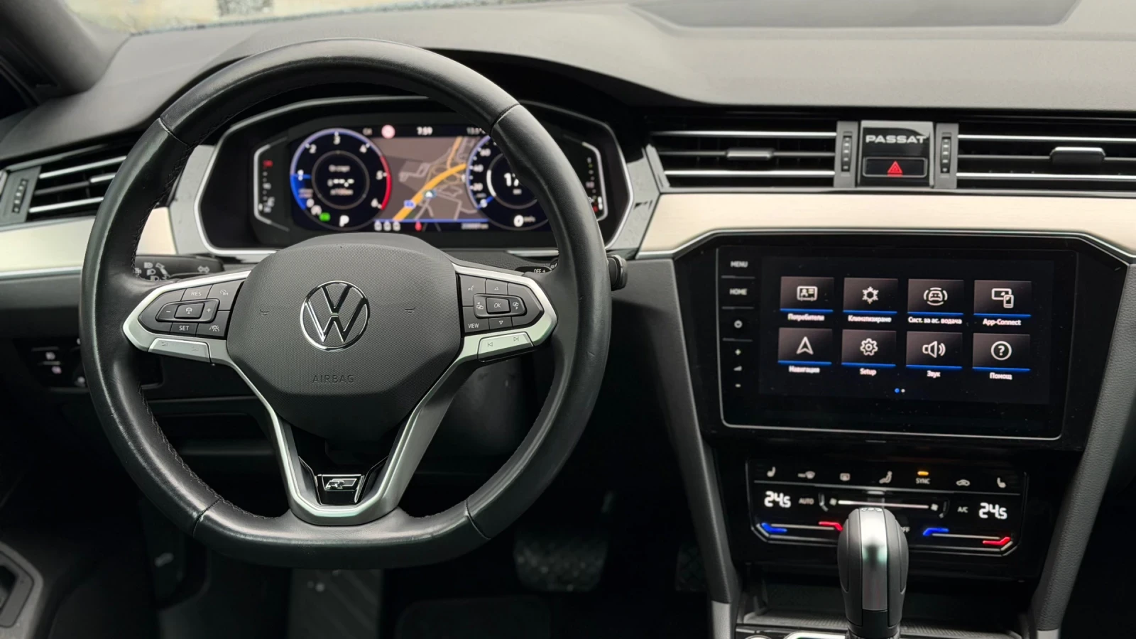 VW Passat R-LINE , снимка 12 - Автомобили и джипове - 56718054