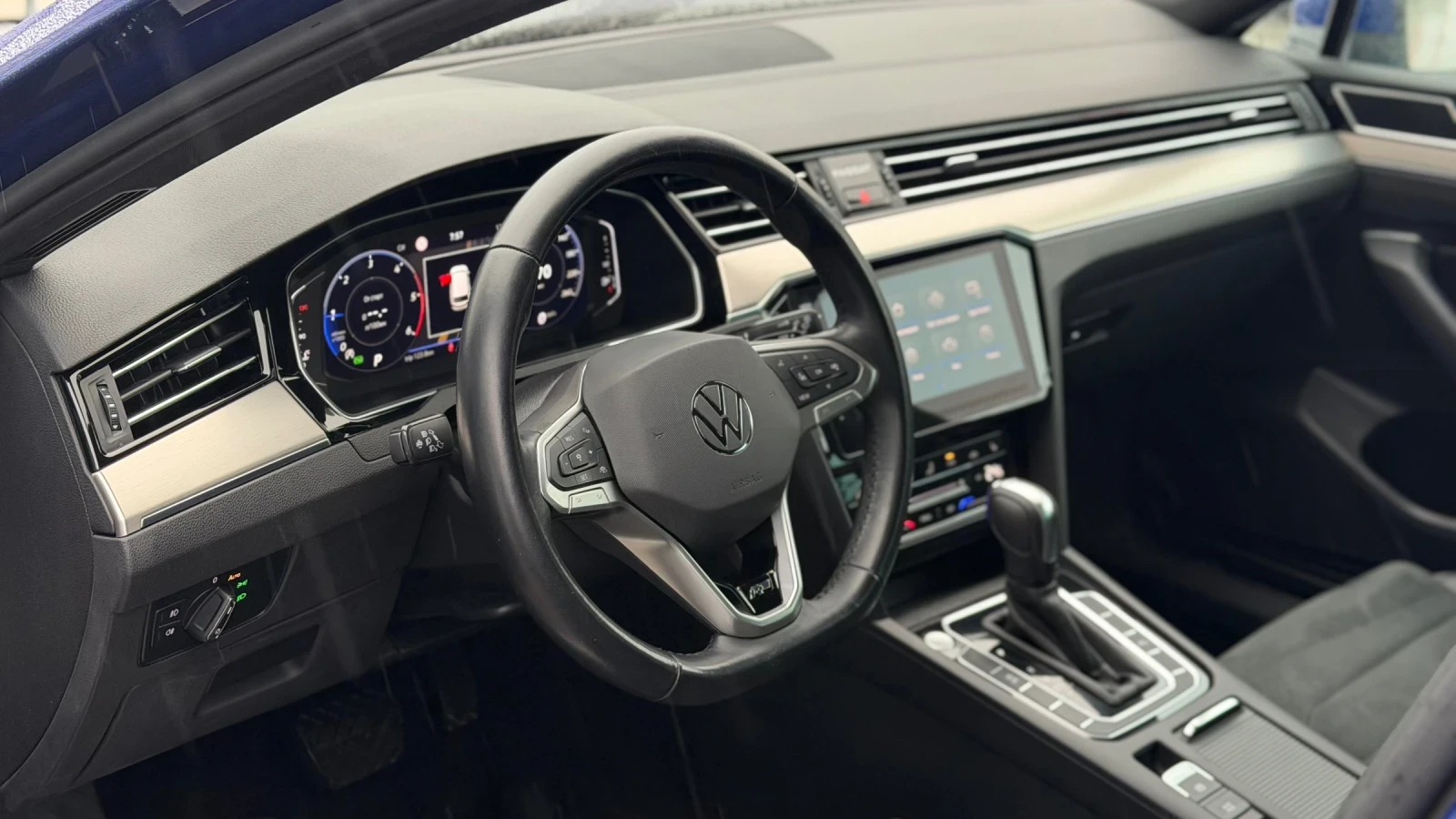 VW Passat R-LINE , снимка 7 - Автомобили и джипове - 56718054