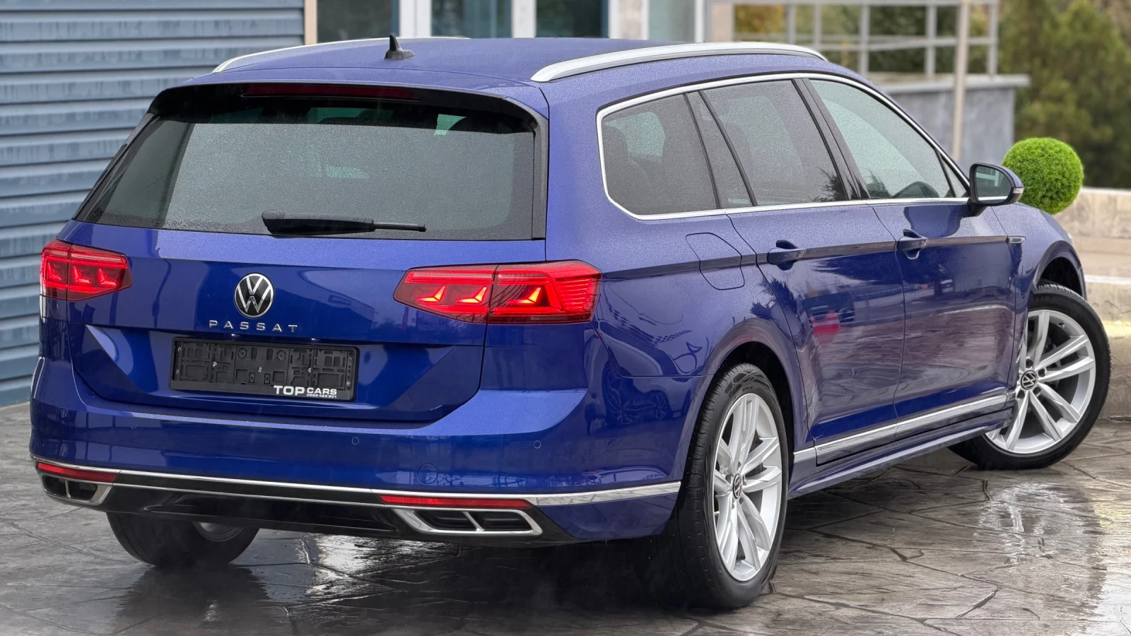VW Passat R-LINE , снимка 6 - Автомобили и джипове - 56718054