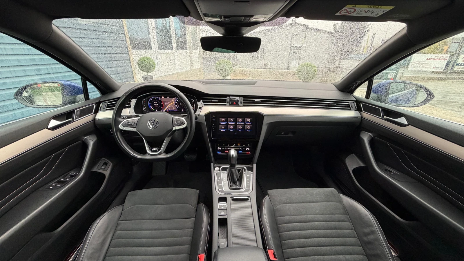 VW Passat R-LINE , снимка 10 - Автомобили и джипове - 56718054
