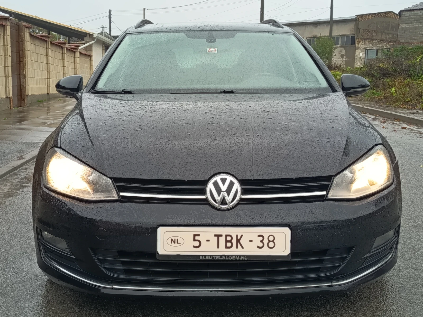 VW Golf Variant 2.0tdi HIGHLINE DSG 150hp, снимка 2 - Автомобили и джипове - 56725562
