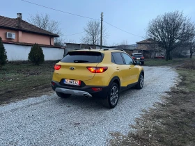 Kia Stonic 63 хил. Км, снимка 4