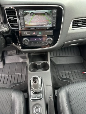 Mitsubishi Outlander PHEV, снимка 15