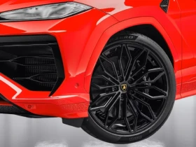 Обява за продажба на Lamborghini Urus SE = Carbon Ceramic Brakes = Гаранция ~ 787 908 лв. - изображение 4