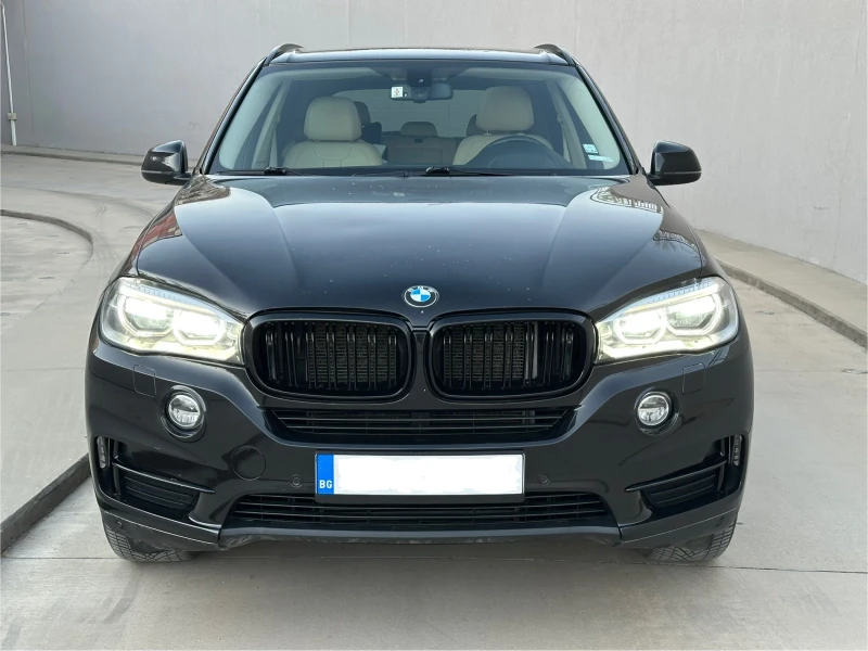 BMW X5 3.5i LED/PANO/HEADUP/гаранция, снимка 1 - Автомобили и джипове - 49409235