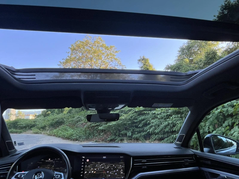 VW Touareg R-Line Германия, снимка 7 - Автомобили и джипове - 52511375