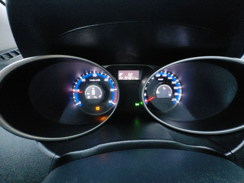 Hyundai IX35 1.7 CRDi Inventive Blue 2WD NAVI PANORAMA ПОДГРЕВИ, снимка 12 - Автомобили и джипове - 52195497