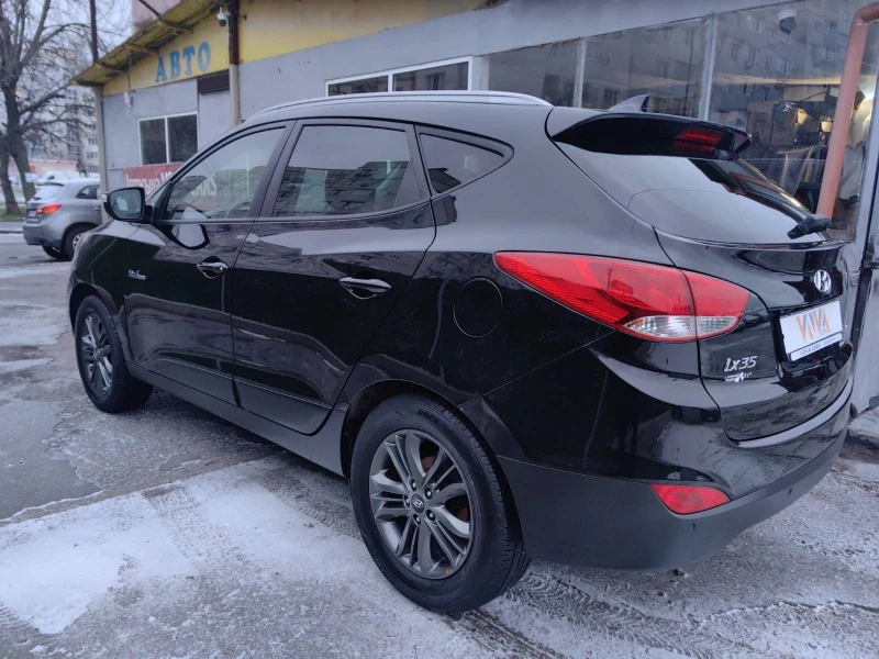 Hyundai IX35 1.7 CRDi Inventive Blue 2WD NAVI PANORAMA ПОДГРЕВИ, снимка 2 - Автомобили и джипове - 52195497